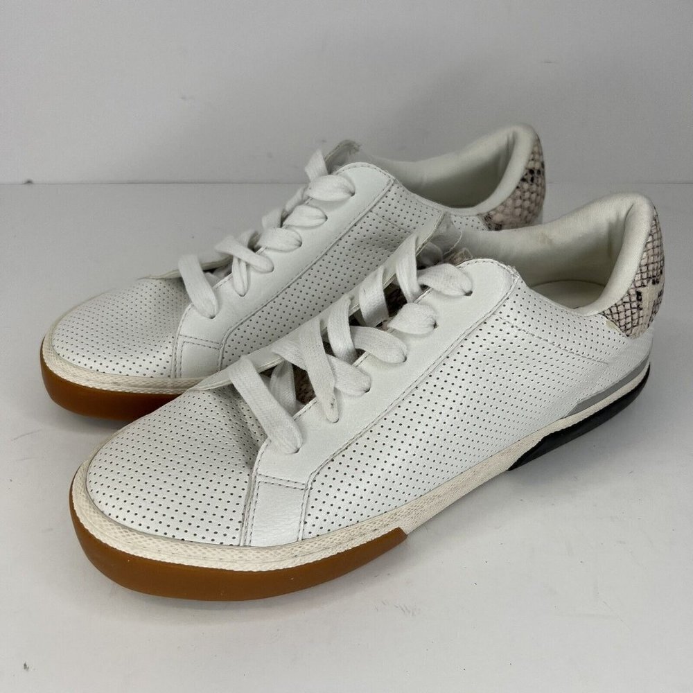 A New Day Maddison Sneakers Womens Size 7.5 White with Snake Skin Pattern Tongue